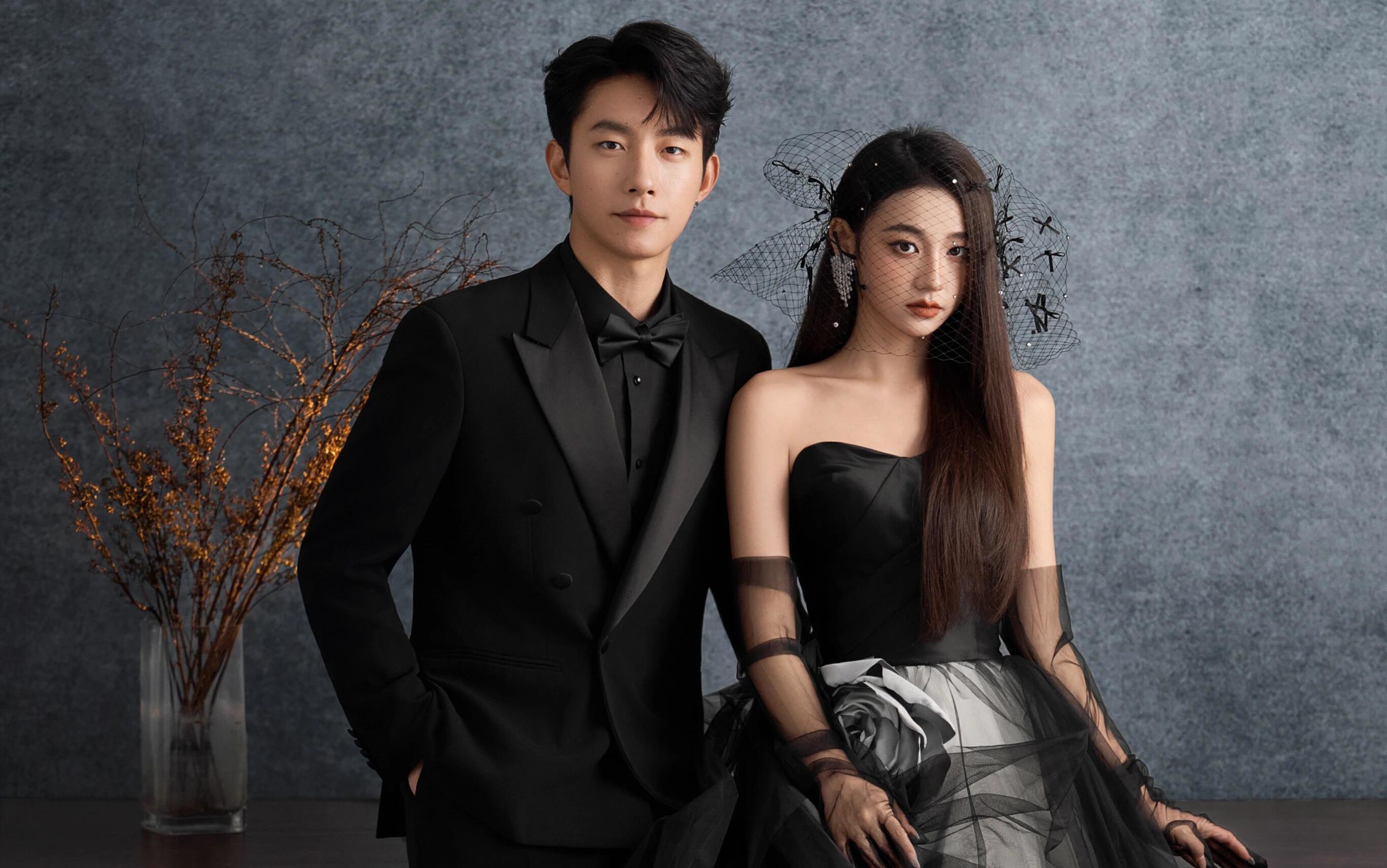 高級(jí)質(zhì)感 感知黑色油畫(huà)婚照的魅力