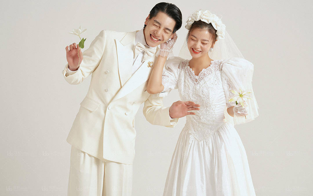 【ido埃杜】10周年特惠+總監(jiān)團(tuán)隊(duì)+私人定制