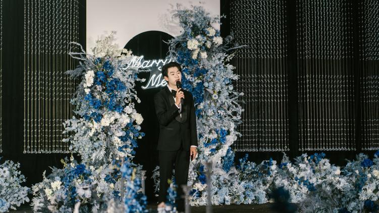 相恋12年的校园恋