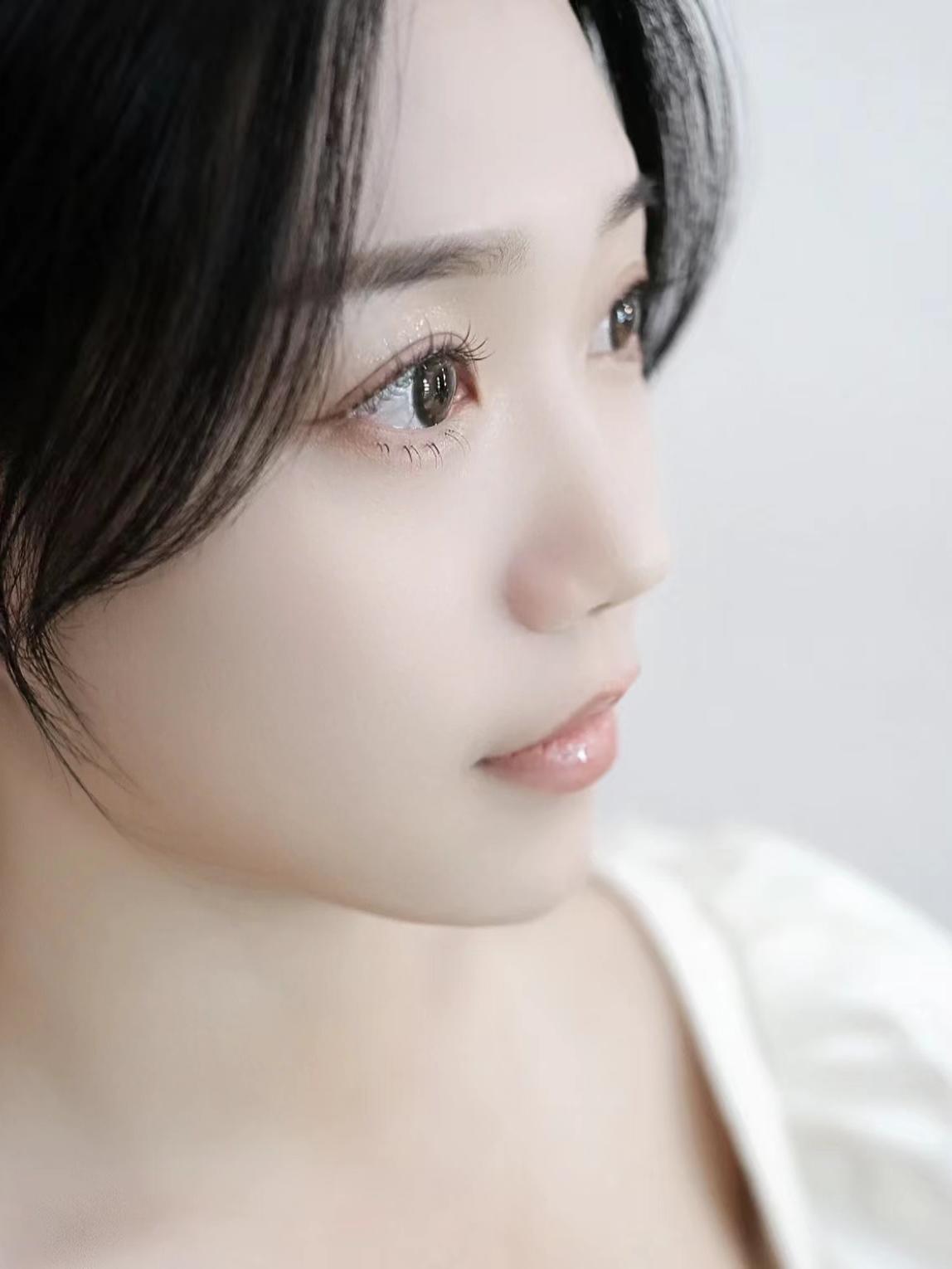 --Alice婚纱礼服造型 --