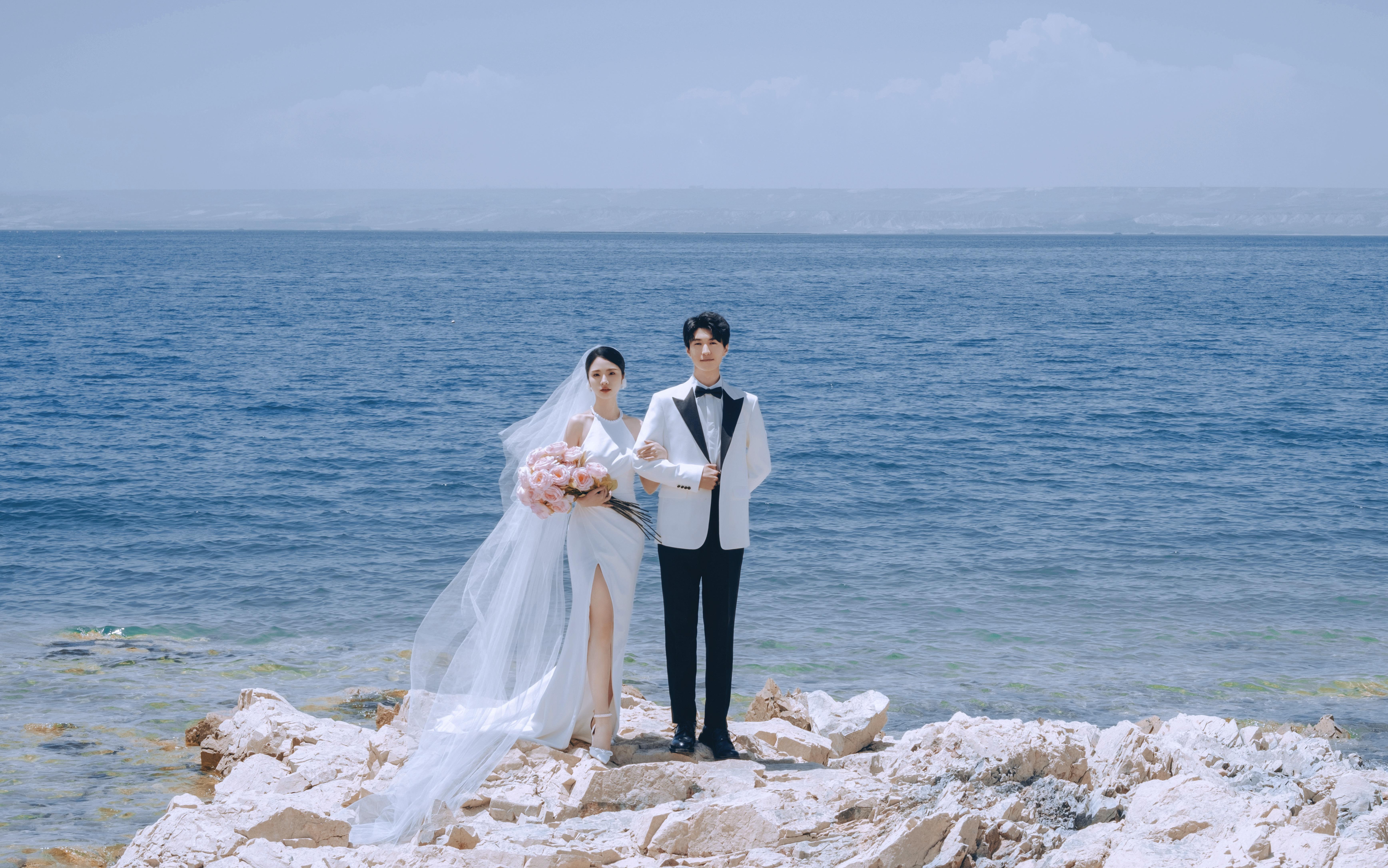 【云屾旅拍】青海的海滨风情婚纱照