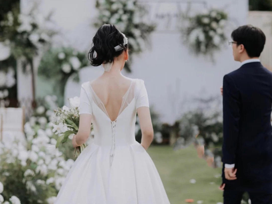 【简爱婚礼】小预算|爆款森系 小清新 户外婚礼