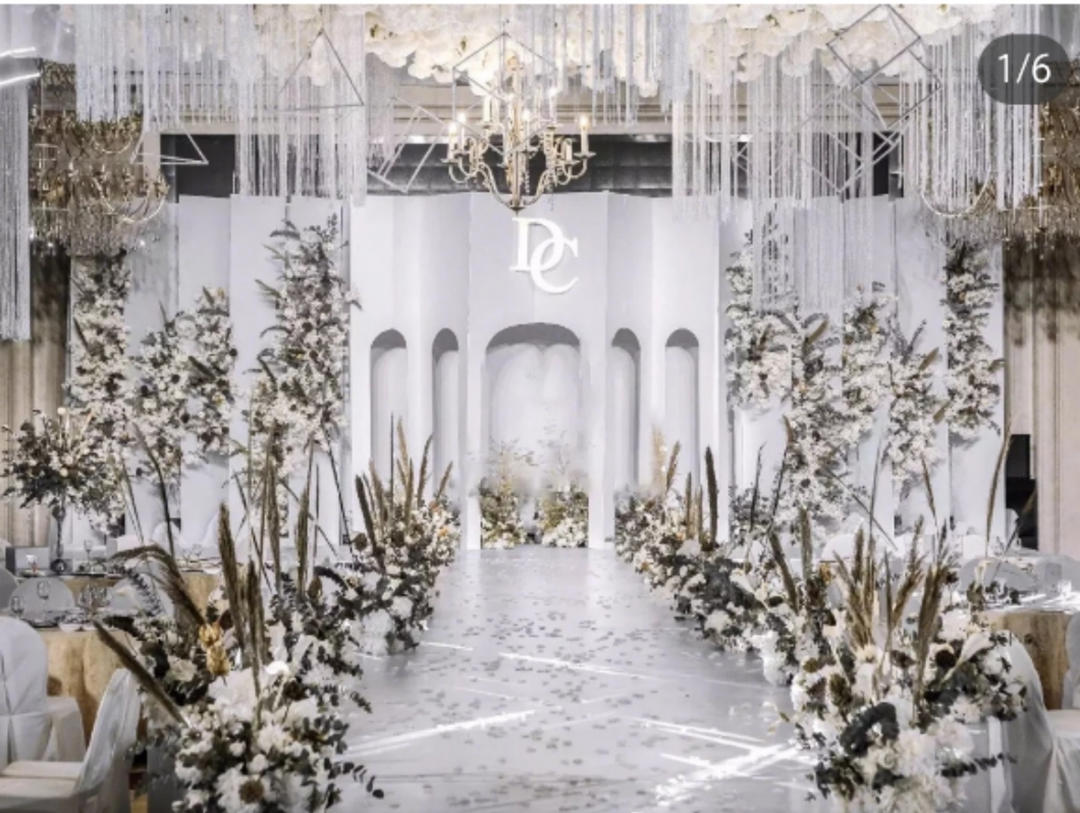 超火泰式拱门纯净白色婚礼