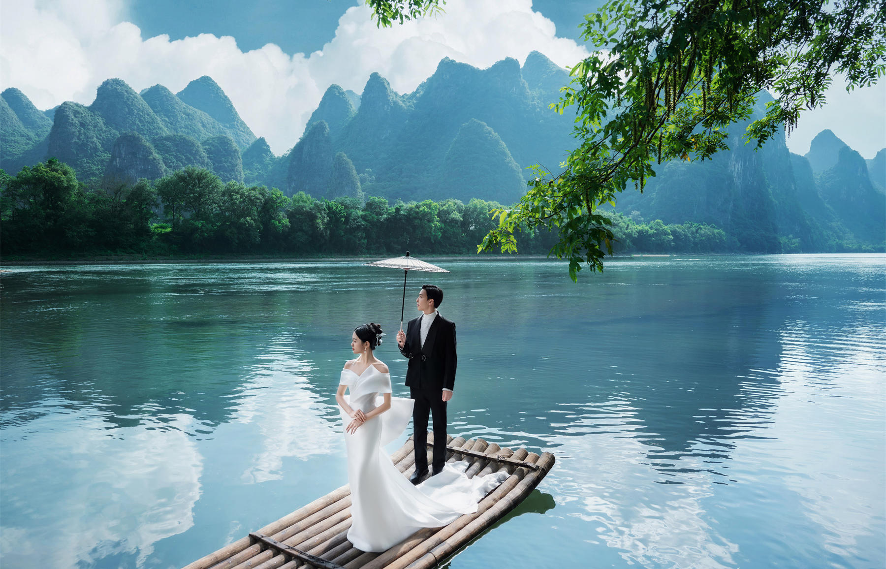 桂林目的地婚禮婚紗照！山為盟，水為誓··