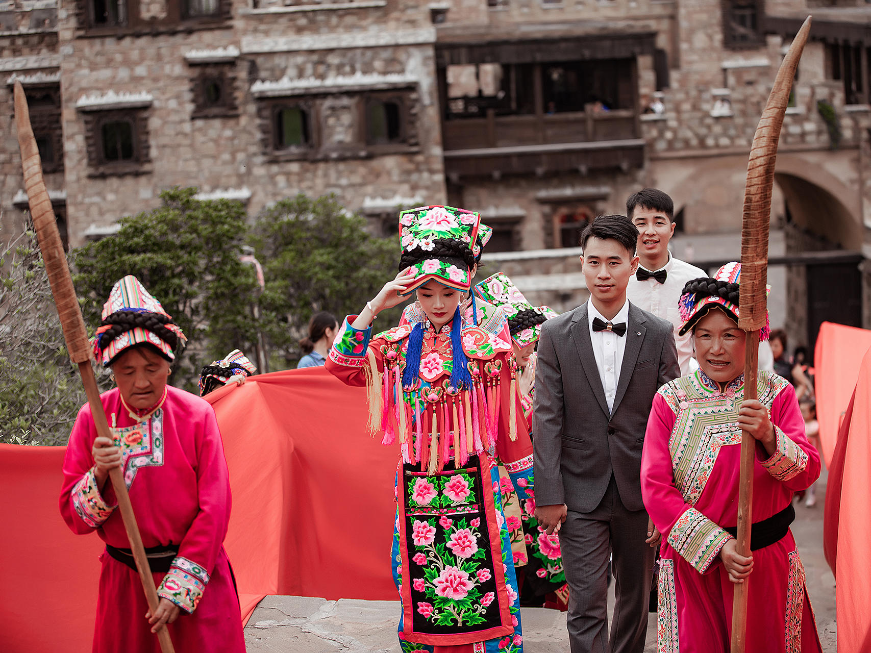 羌族婚礼跟拍 羌族婚礼仪式 民族婚礼