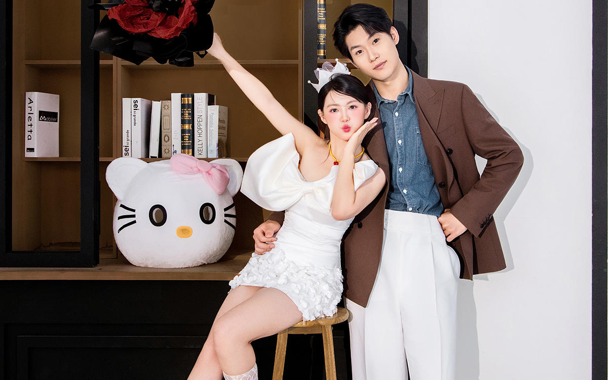 街角贩卖幸福♥超有生命力的街拍婚纱照