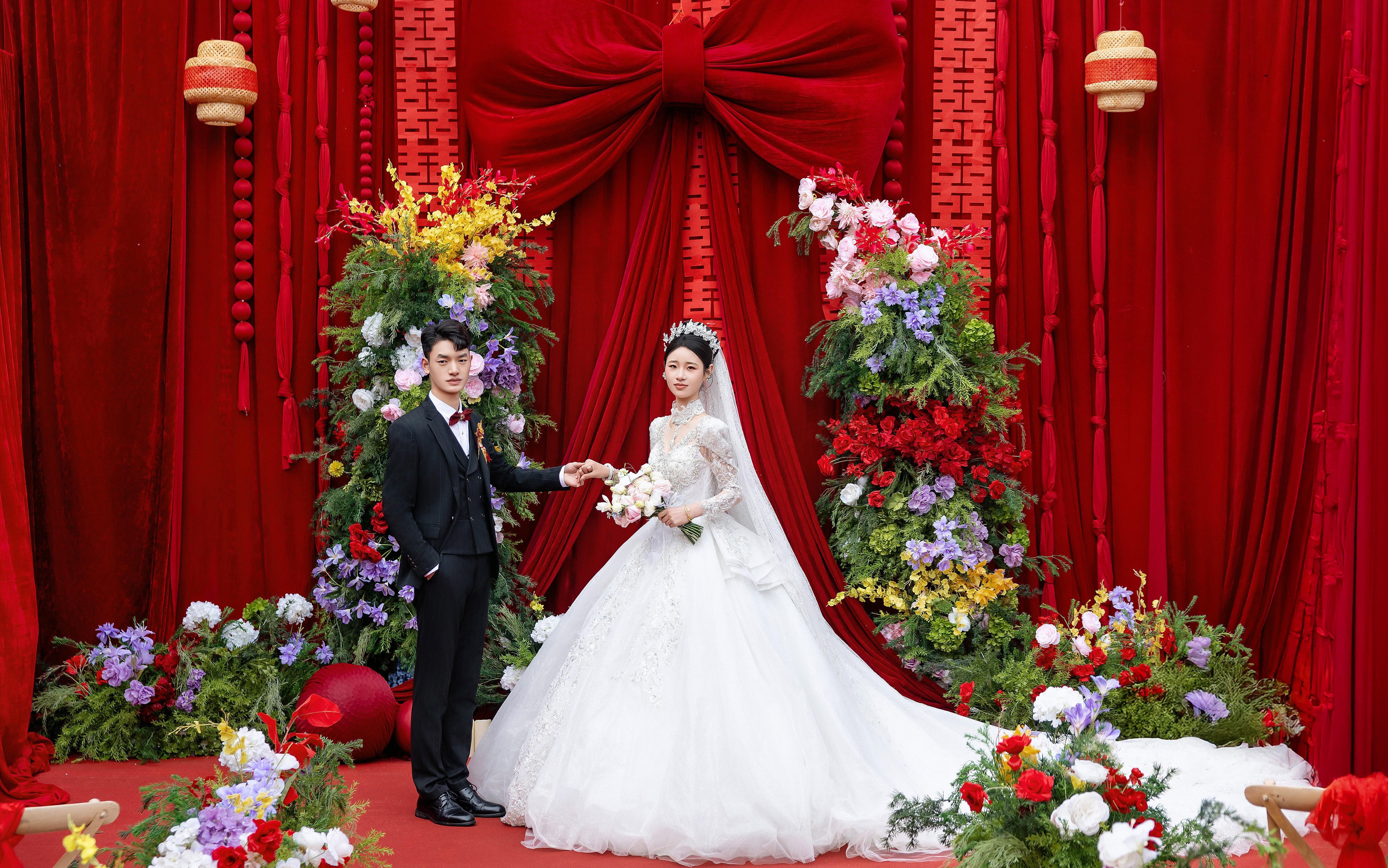 【金铂爵】小县城的红色婚礼，高级感满满