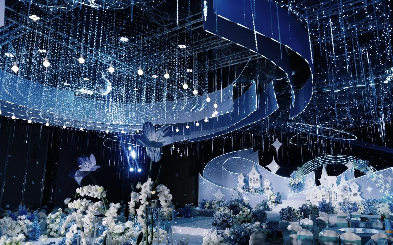 【蜜途婚礼】一价全包+目的地婚礼+婚纱照+微电影