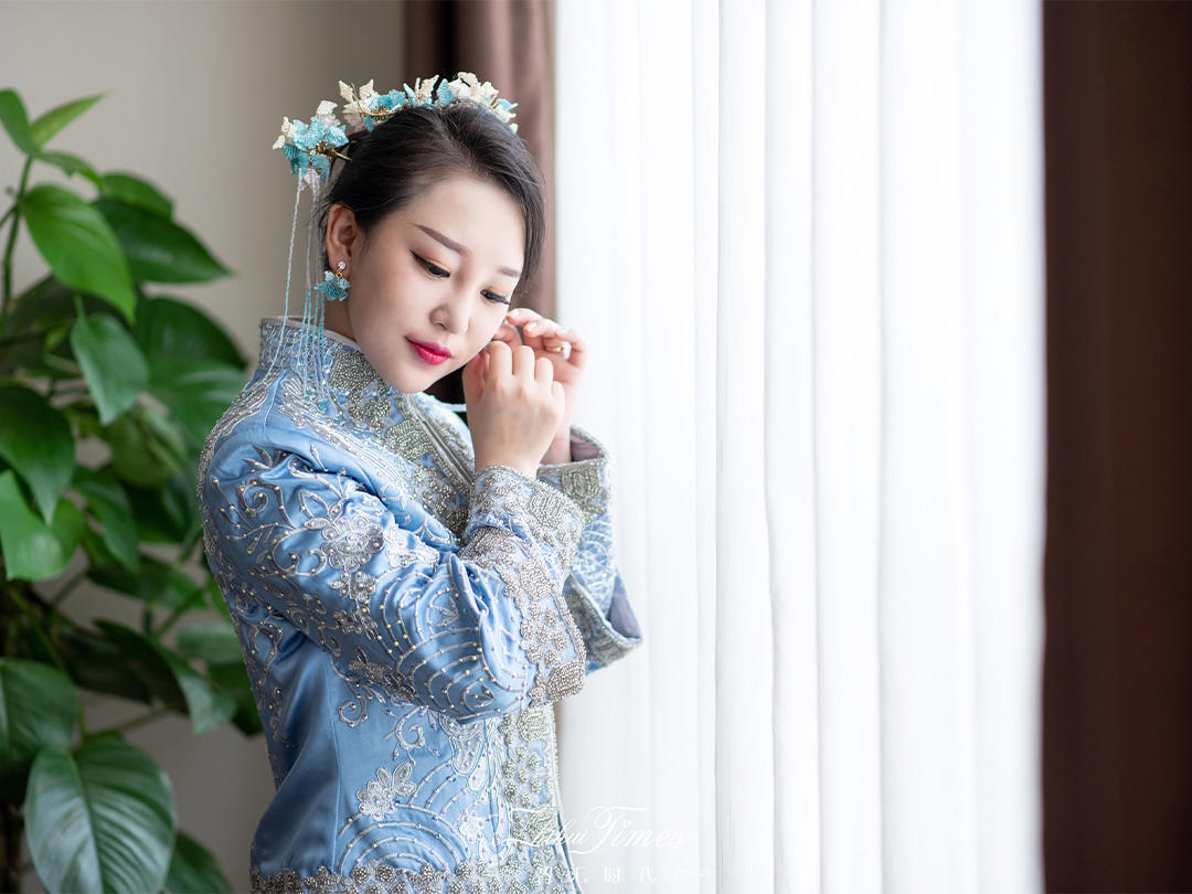 【泡芙婚纱】蓝色重工刺绣钉珠马来袍单品租赁