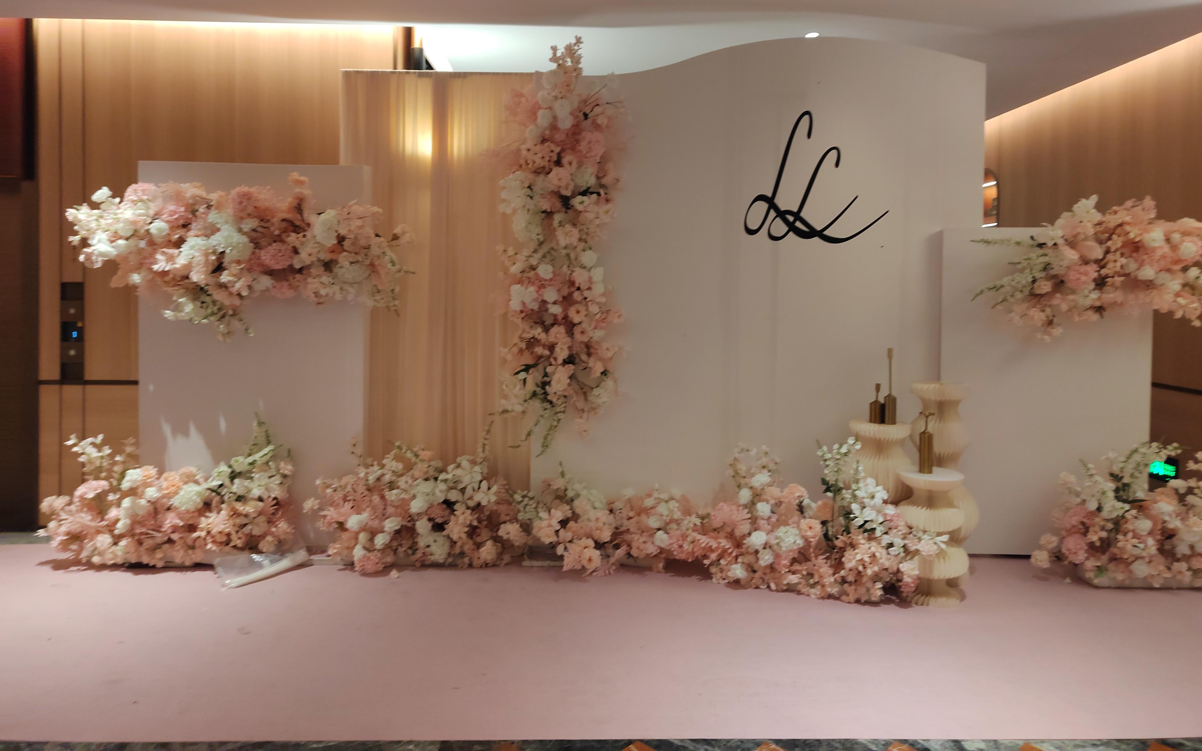 浪漫婚礼定制-粉色简约