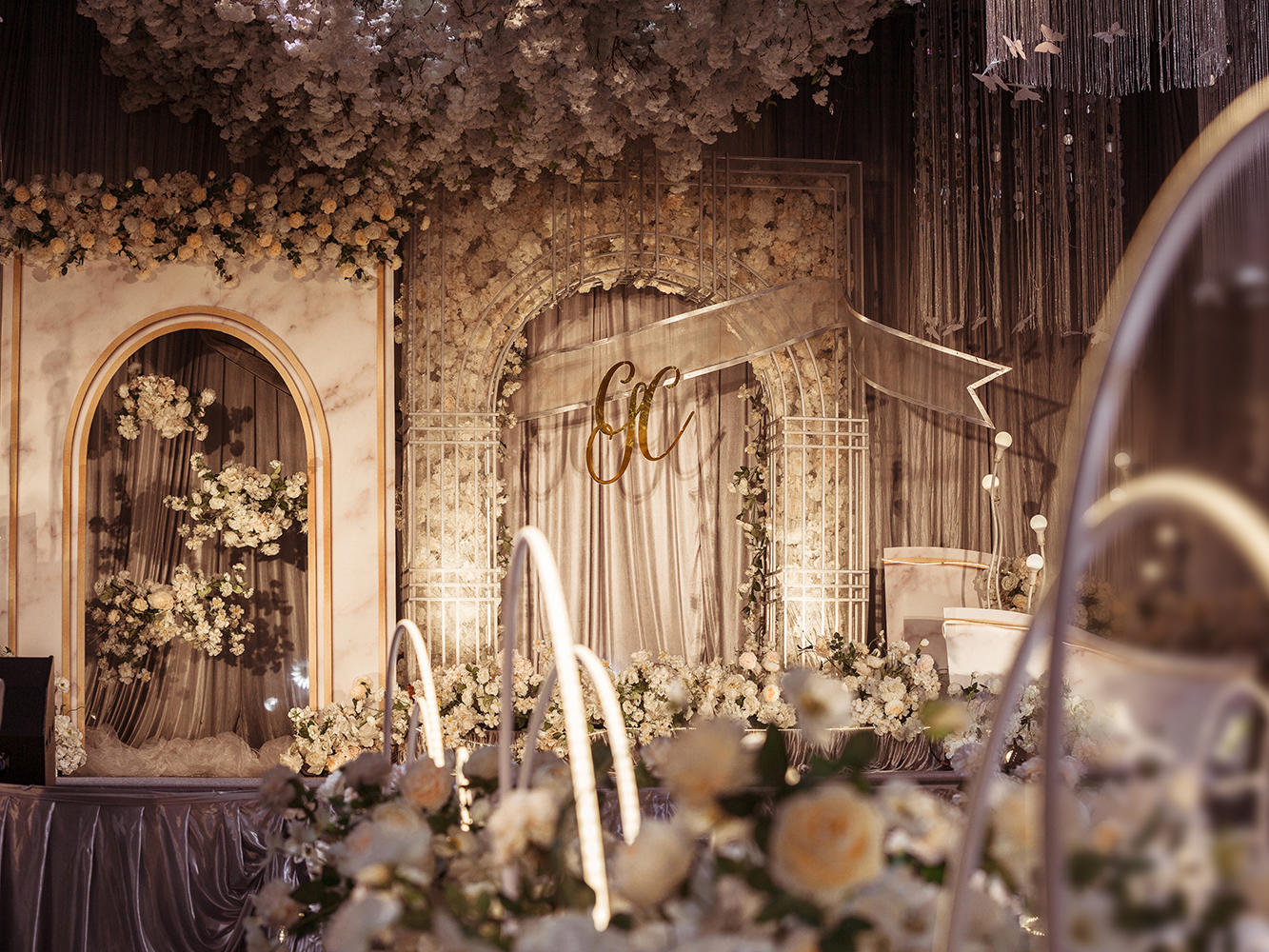 【香槟色梦幻】满顶装饰 超炫灯光 +含婚礼主持人