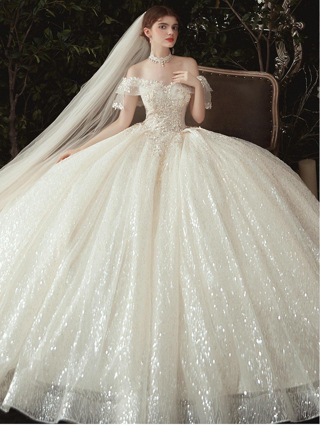 遮肉显瘦仪式主婚纱3件套