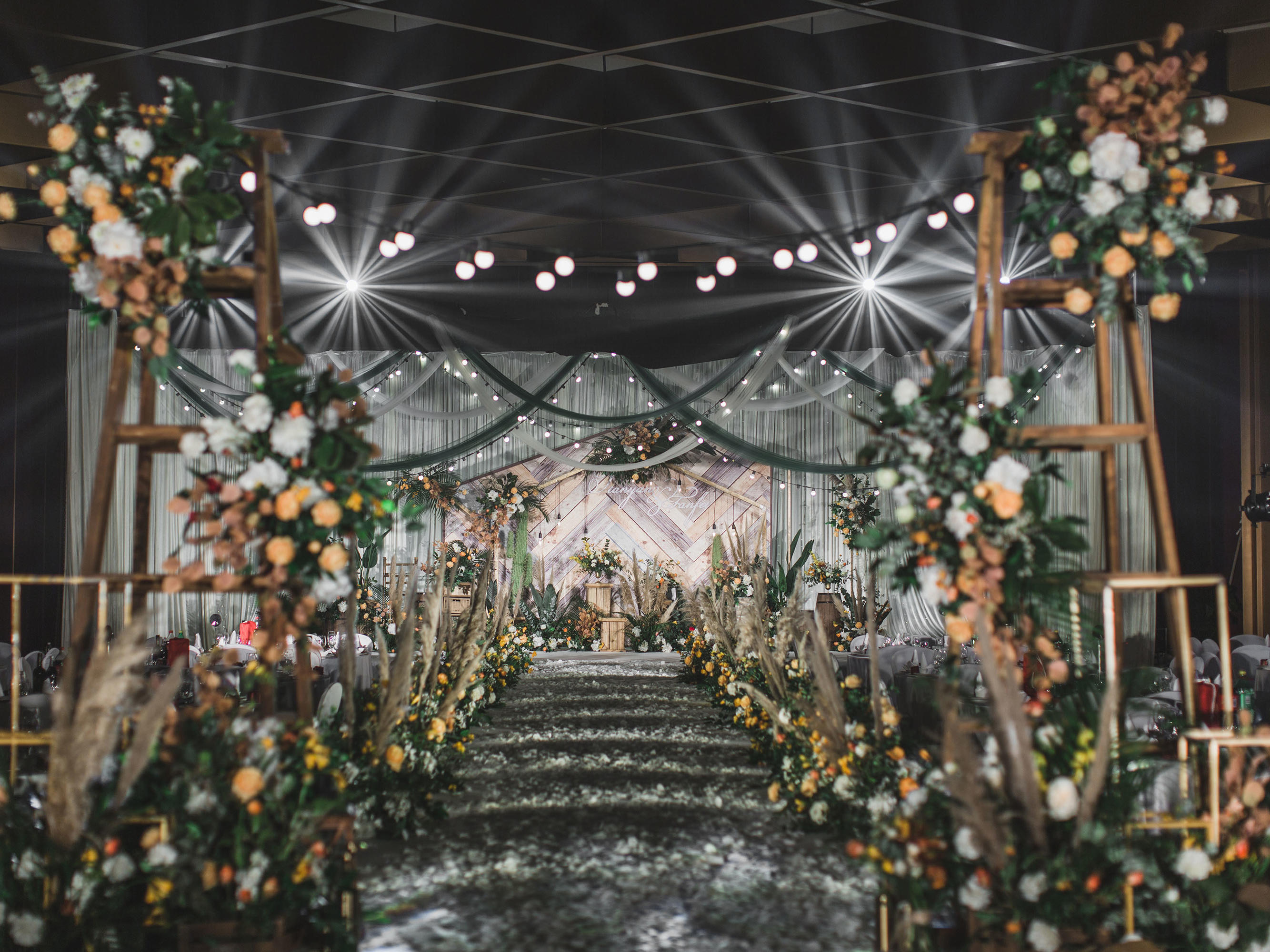 【2020优选】森系室内ins风 小清新婚礼