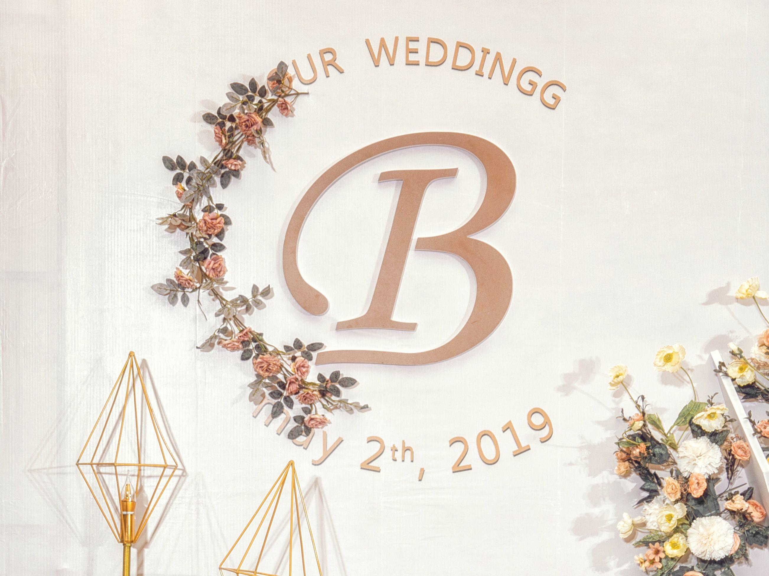 酒店    特价套餐（含三大）系列三节假日不参与