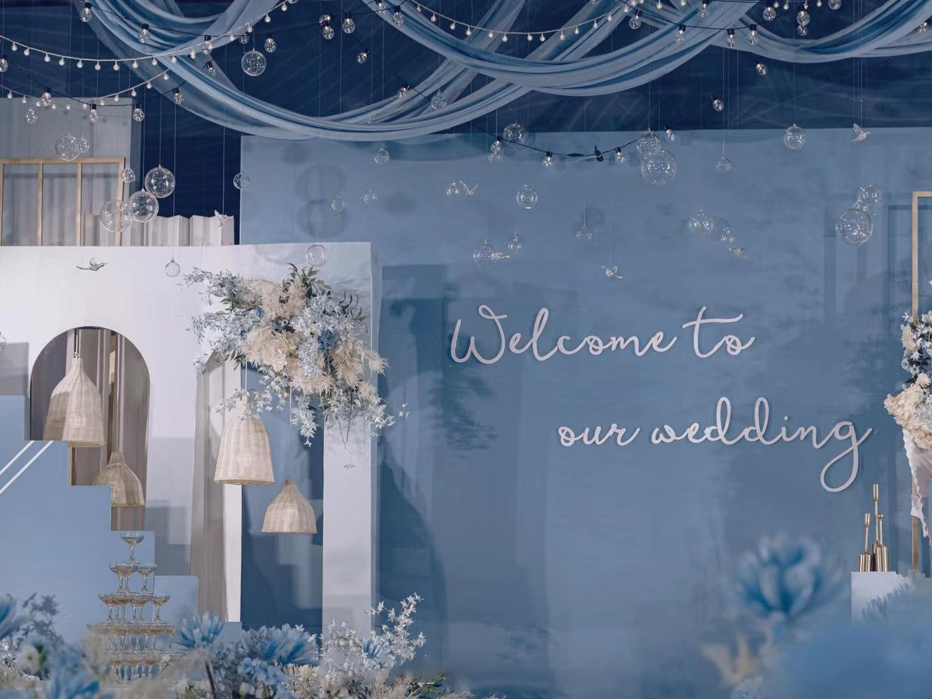 简约风大气高级雾霾蓝婚礼