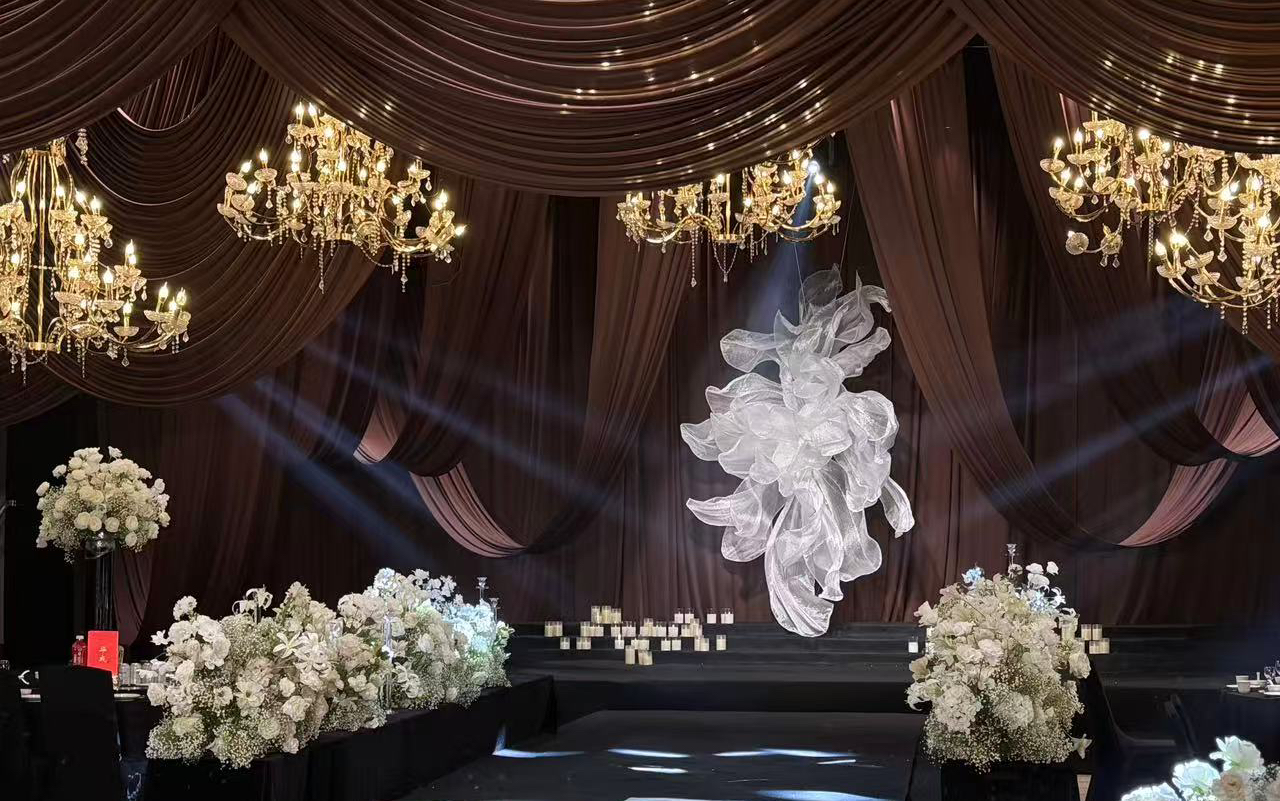 线条感布艺大地色系婚礼