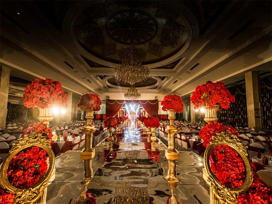 中式婚礼！大红奢华宫廷风格婚礼