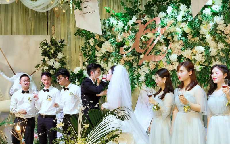 随意的一个转身便是美不胜收的画面感 