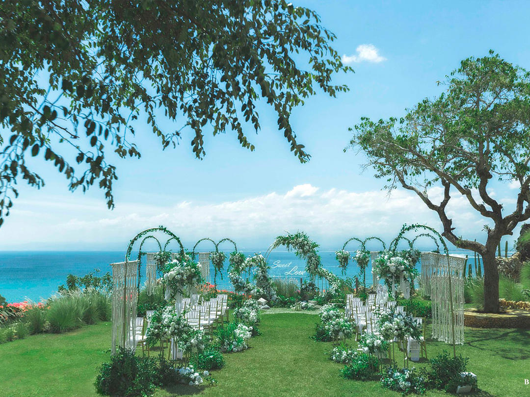 【花期海外婚礼】巴厘岛婚礼梦幻花园婚礼定制策划