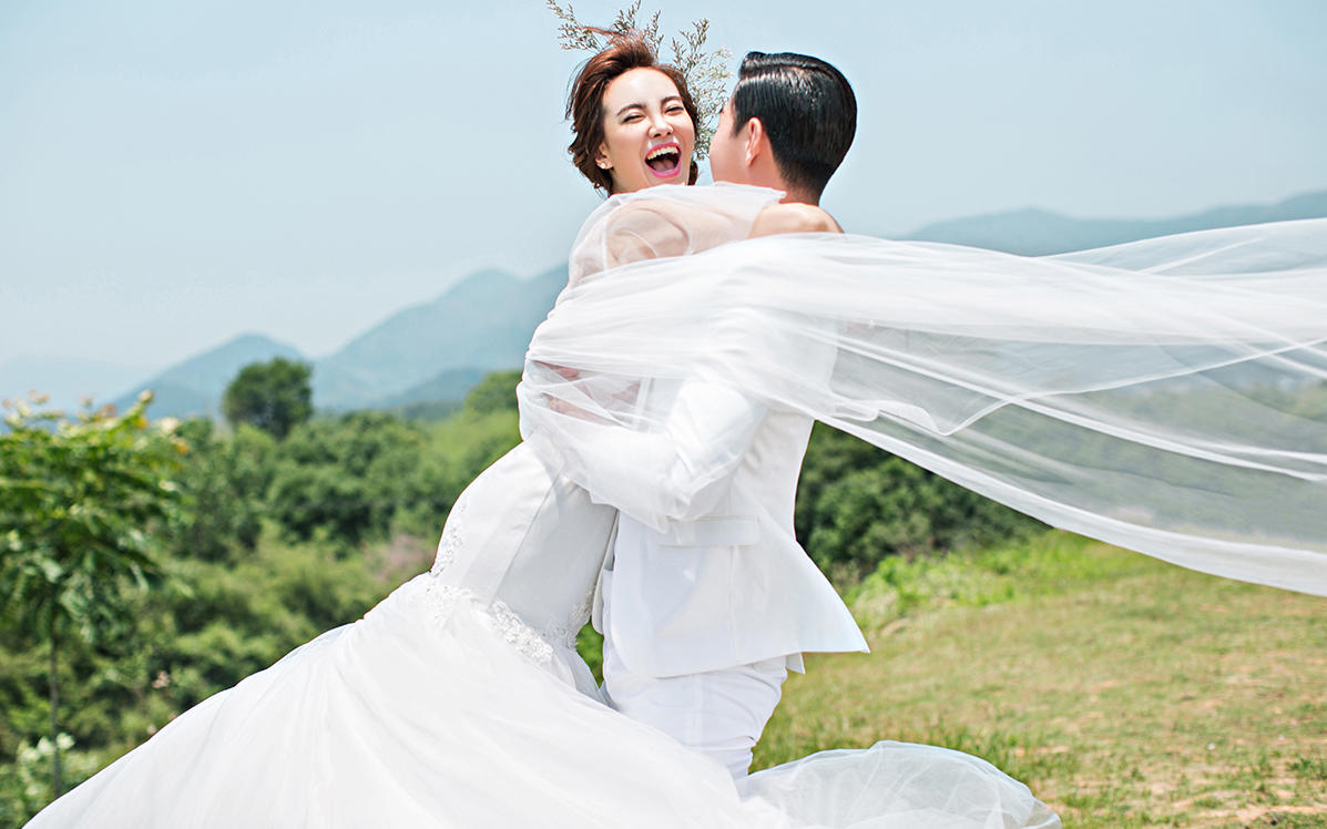 五克拉婚纱摄影 八大关拍摄