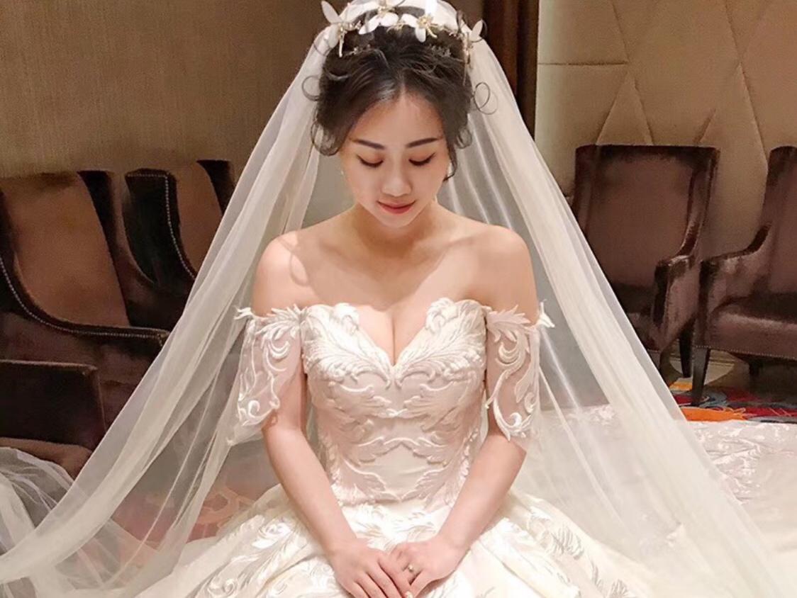 【限时秒杀】精品婚纱礼服套系