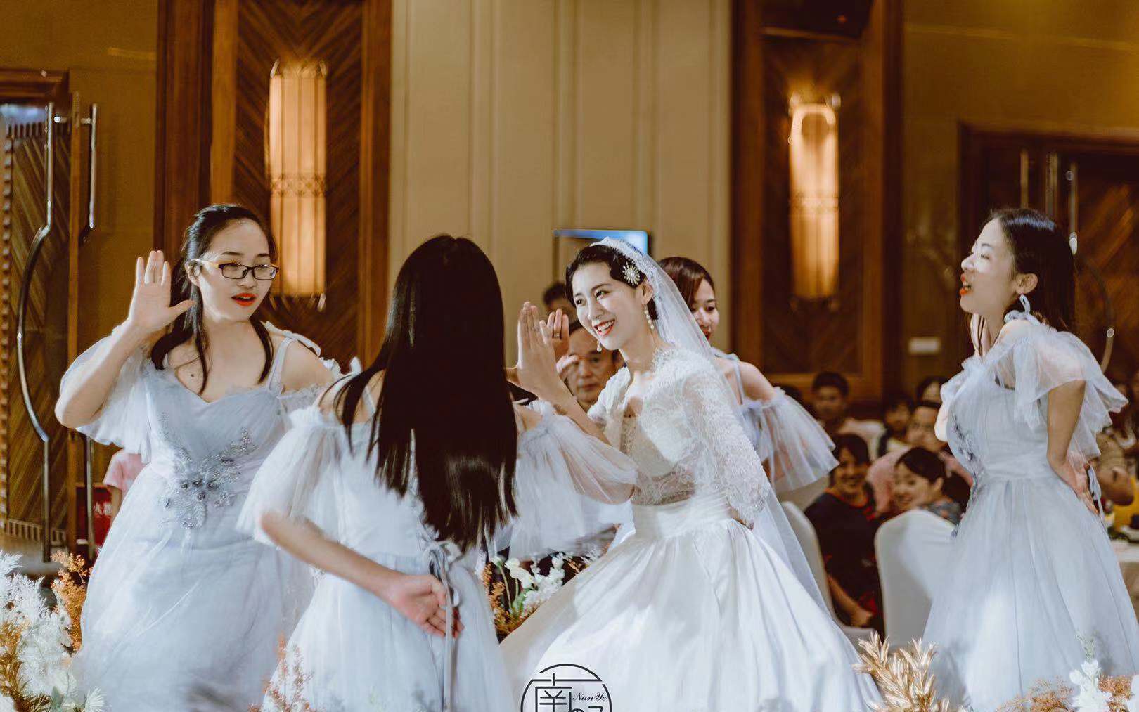 校园主图订制婚礼分享-青春篇