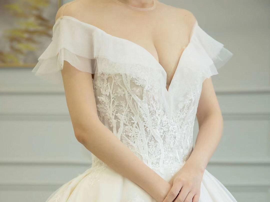 【KELLY特惠】轻奢拖尾3件套+不限量伴娘服