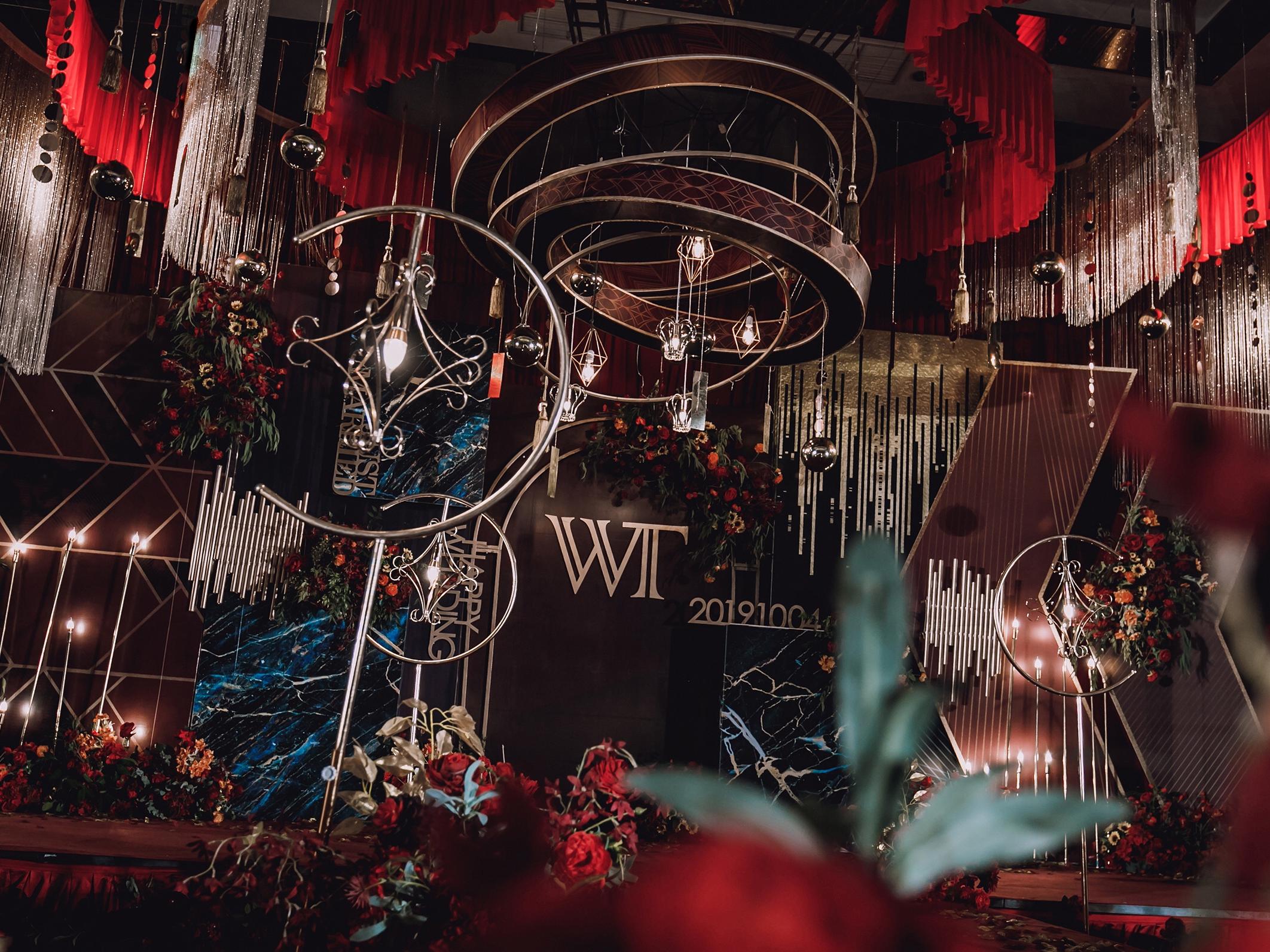 【牵挂】19年大热案例 送扫地机+甜品一套