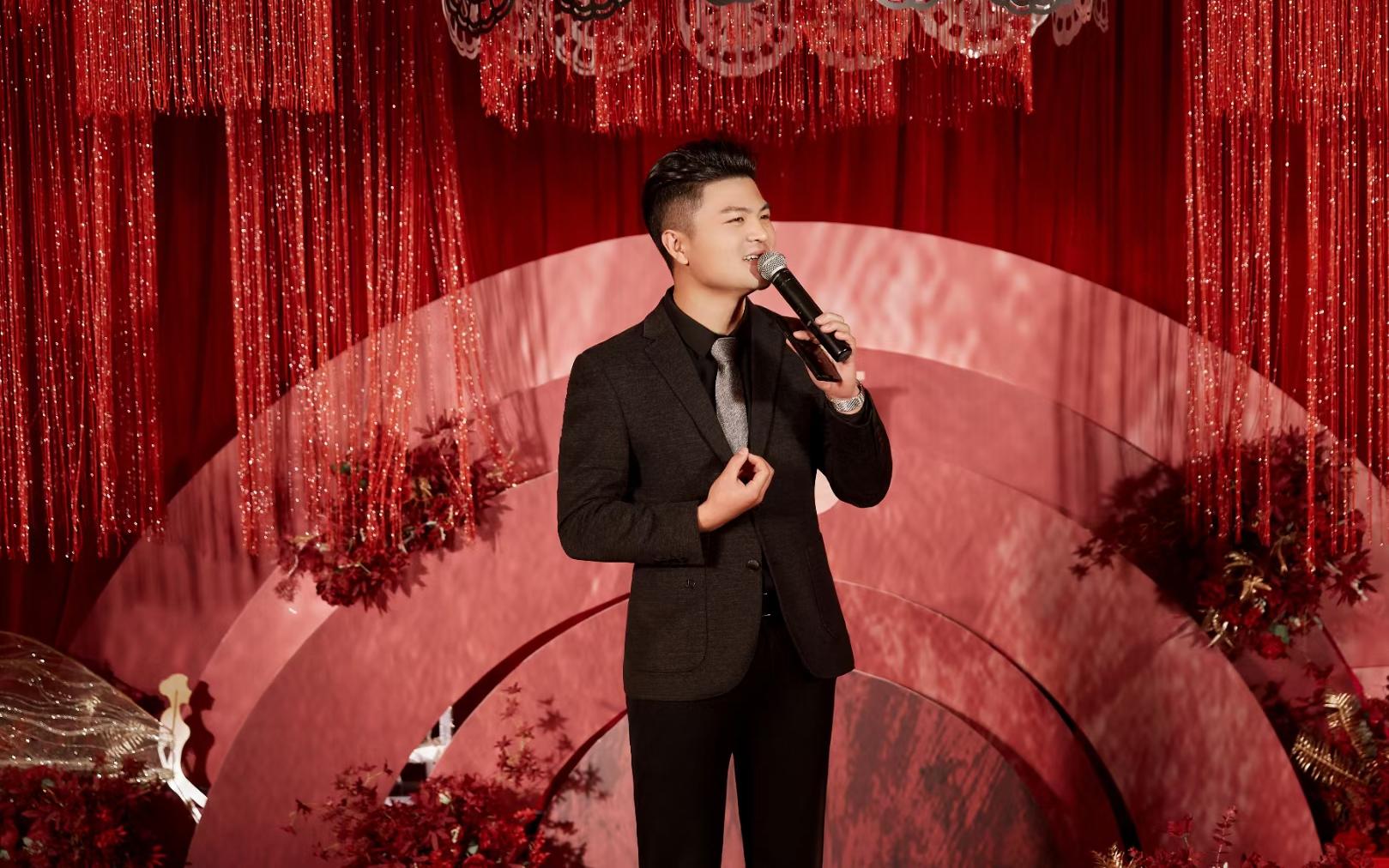 [人气好评]一场户外轻松的婚礼--志理