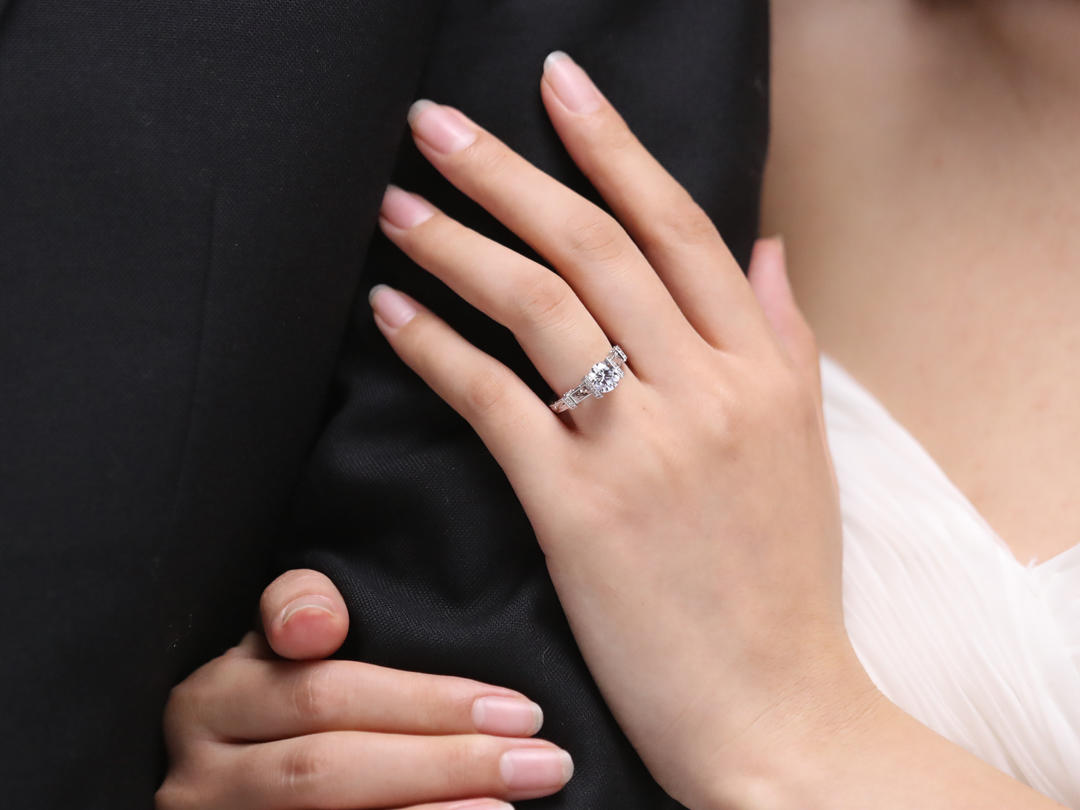 Kismet 18K金求婚戒指—灯塔下的誓言