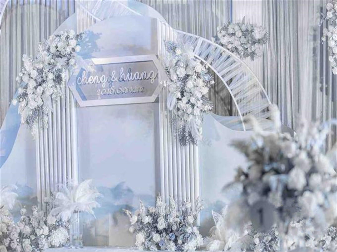 【三公主婚礼】轻奢小众渐变浅蓝婚礼，纯粹干净的美