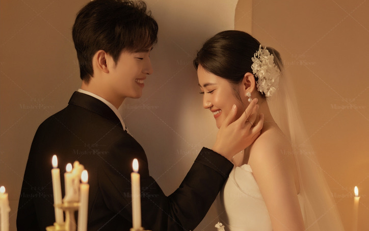  无法拒绝的轻复古婚纱照 