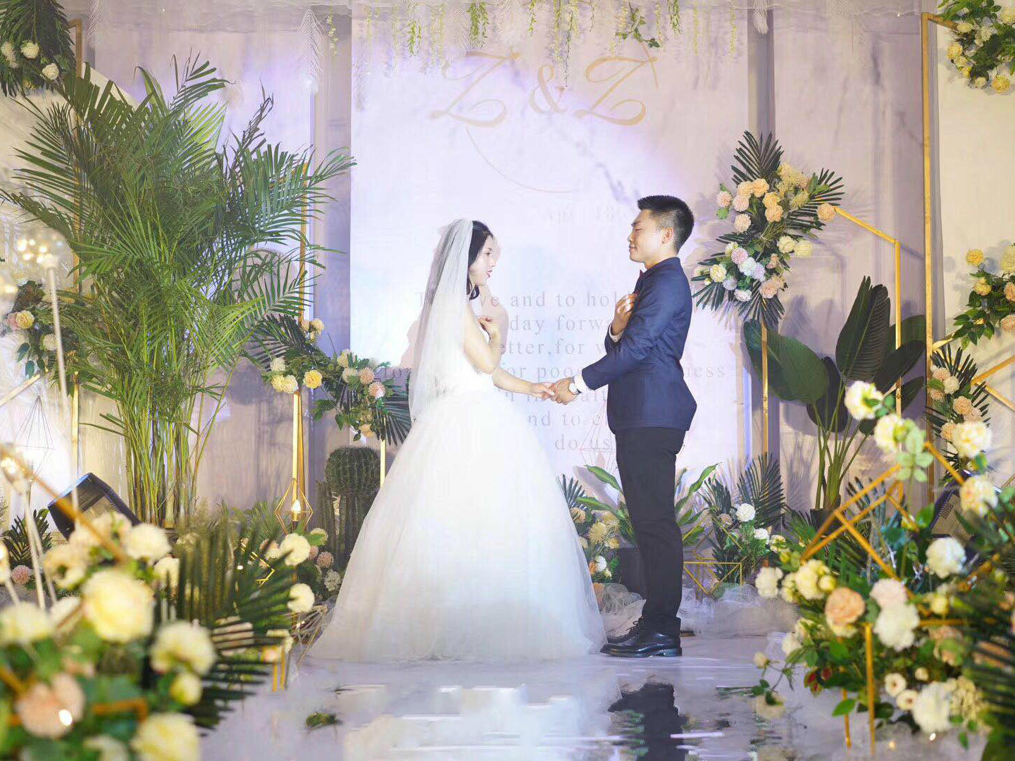 白色清新婚礼 奢华简约 惊爆价12000