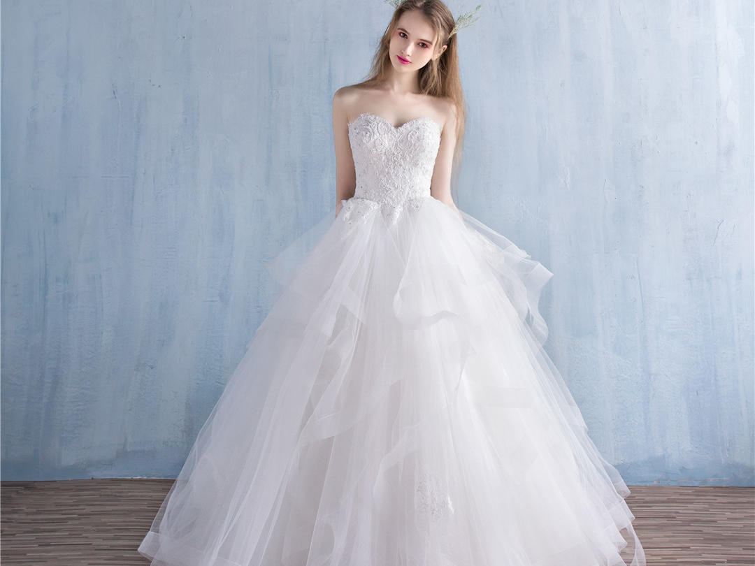 【立减1200】高定5件：主纱+敬酒+秀禾+2伴