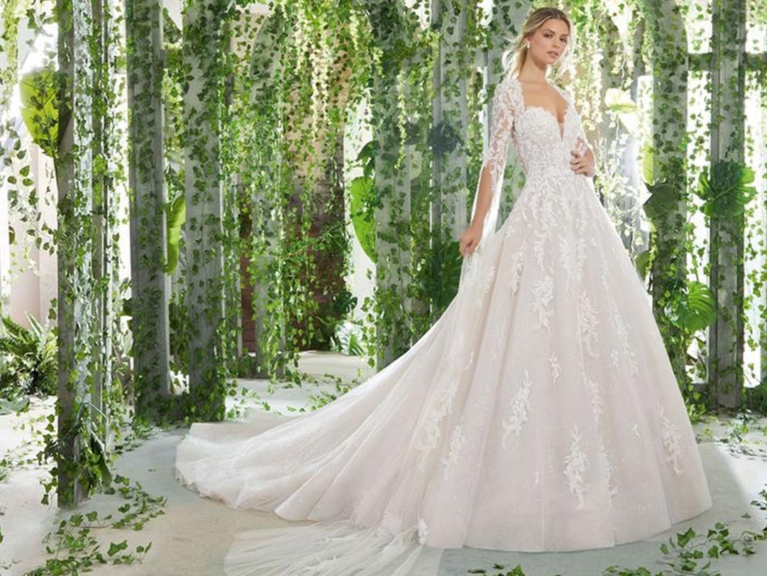 海外品牌婚纱定租四件套 适合精打细算的你