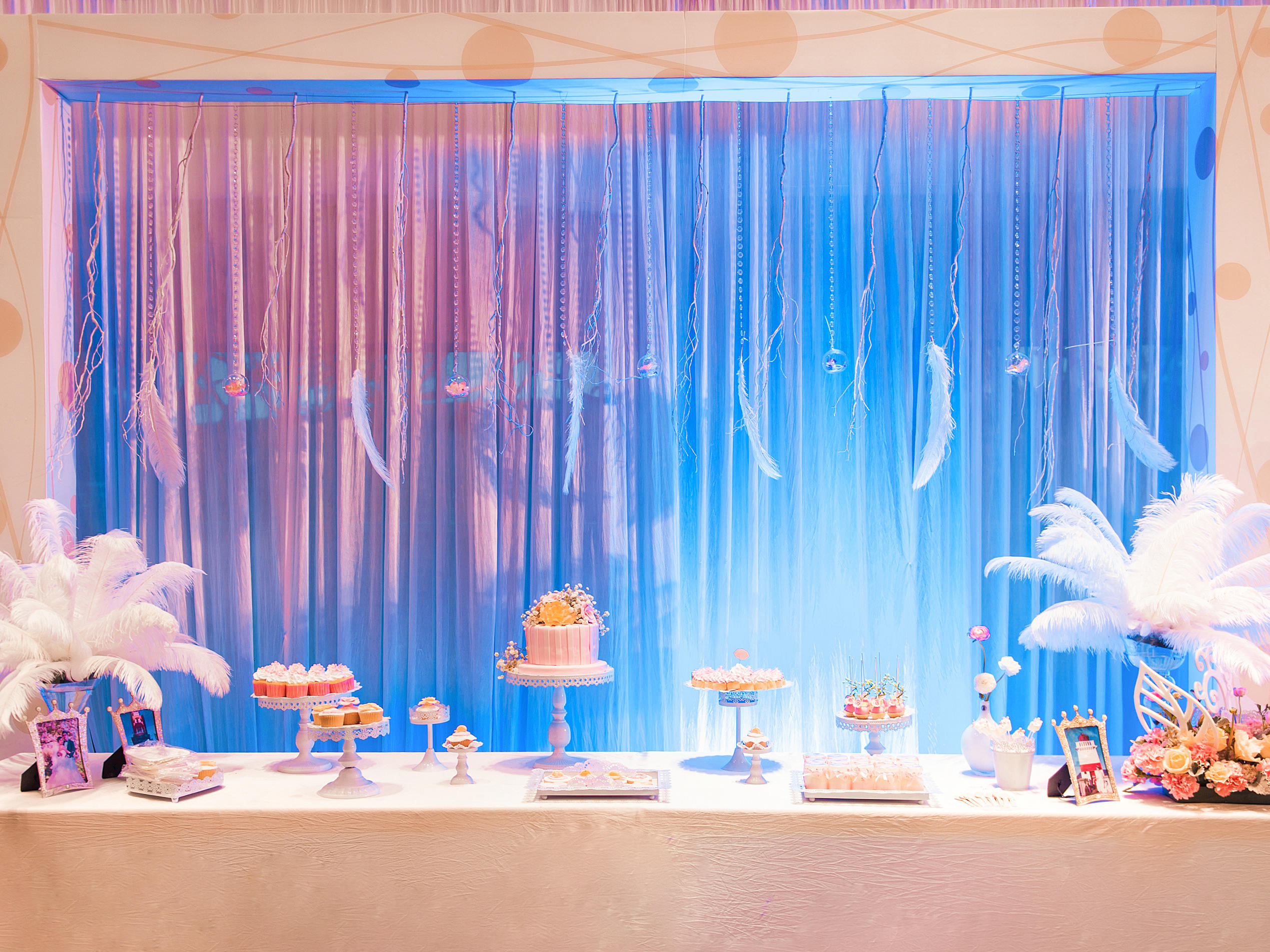 淡淡仙女系：浅蓝色系加粉色