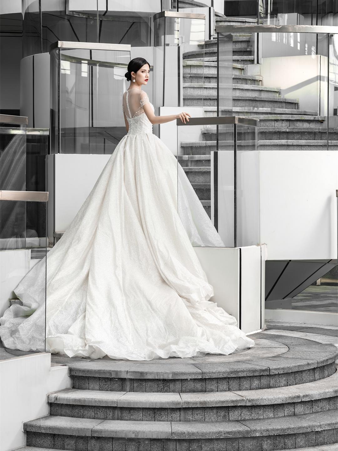 季节限定 | 爆款特惠婚纱