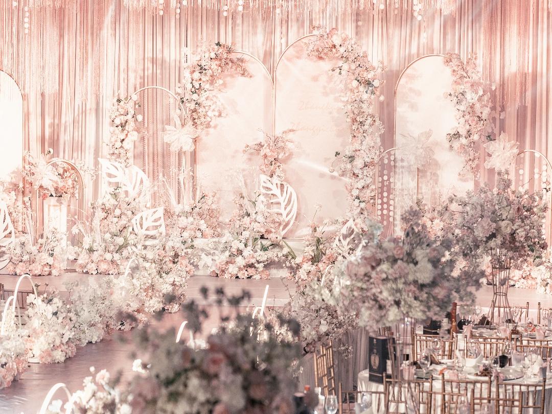 ＃欧林婚礼策划＃《以梦为马，为爱加冕》