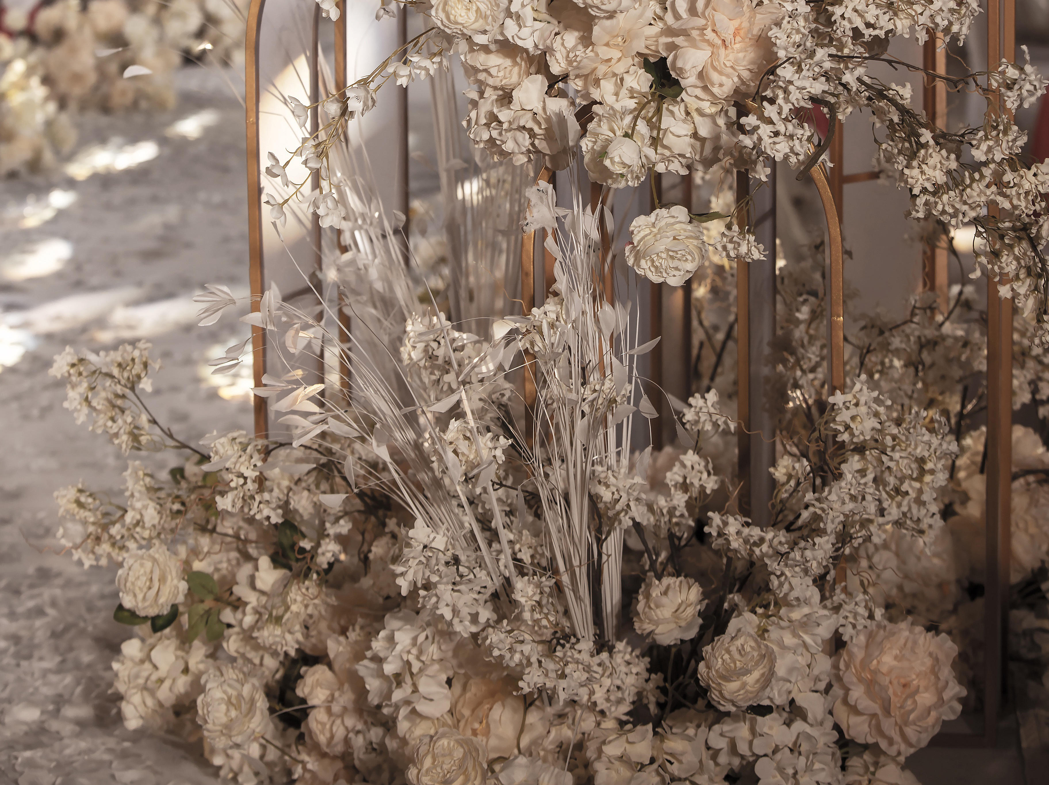 千百度『香槟色创意梦幻-温柔的梦』