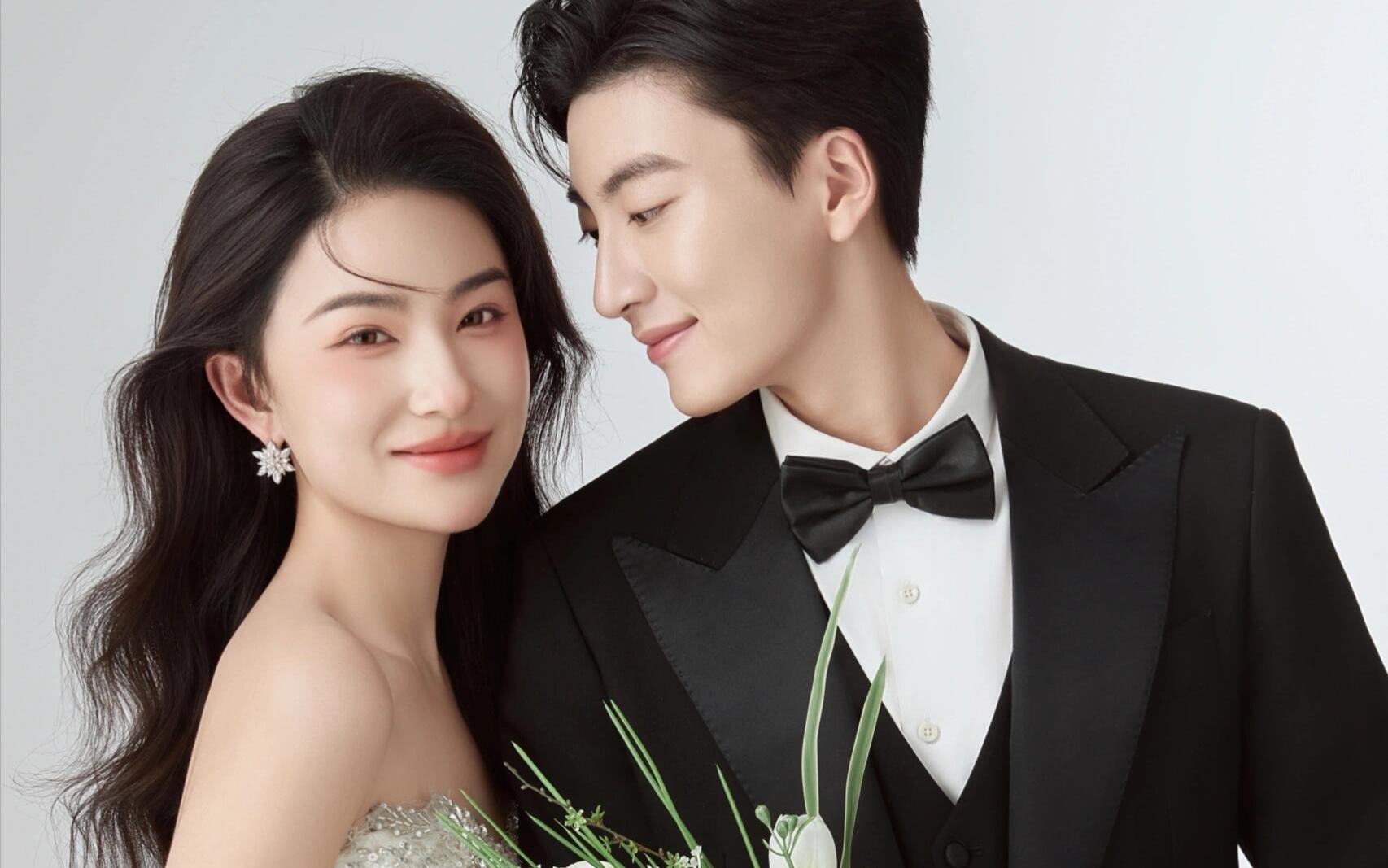 高审美小富婆的室内极简婚纱照✨高级感满满