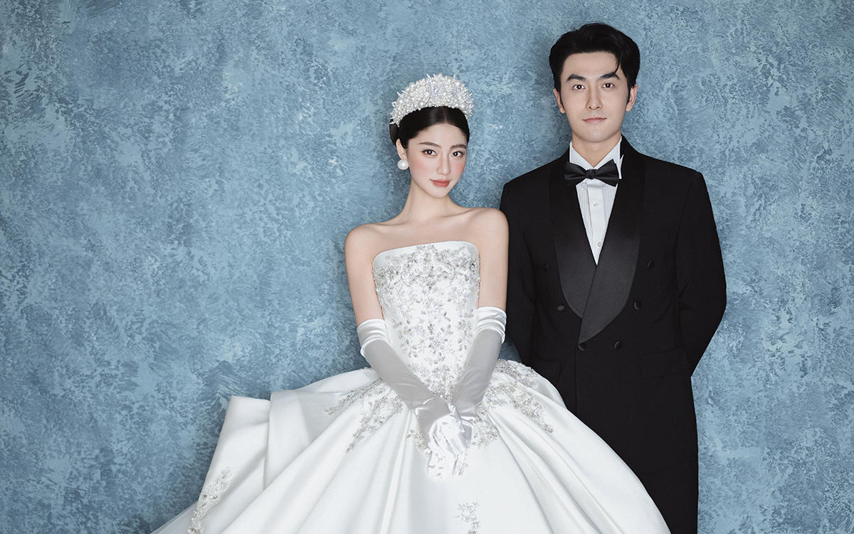 【主纱系列】高级简约油画系婚纱照