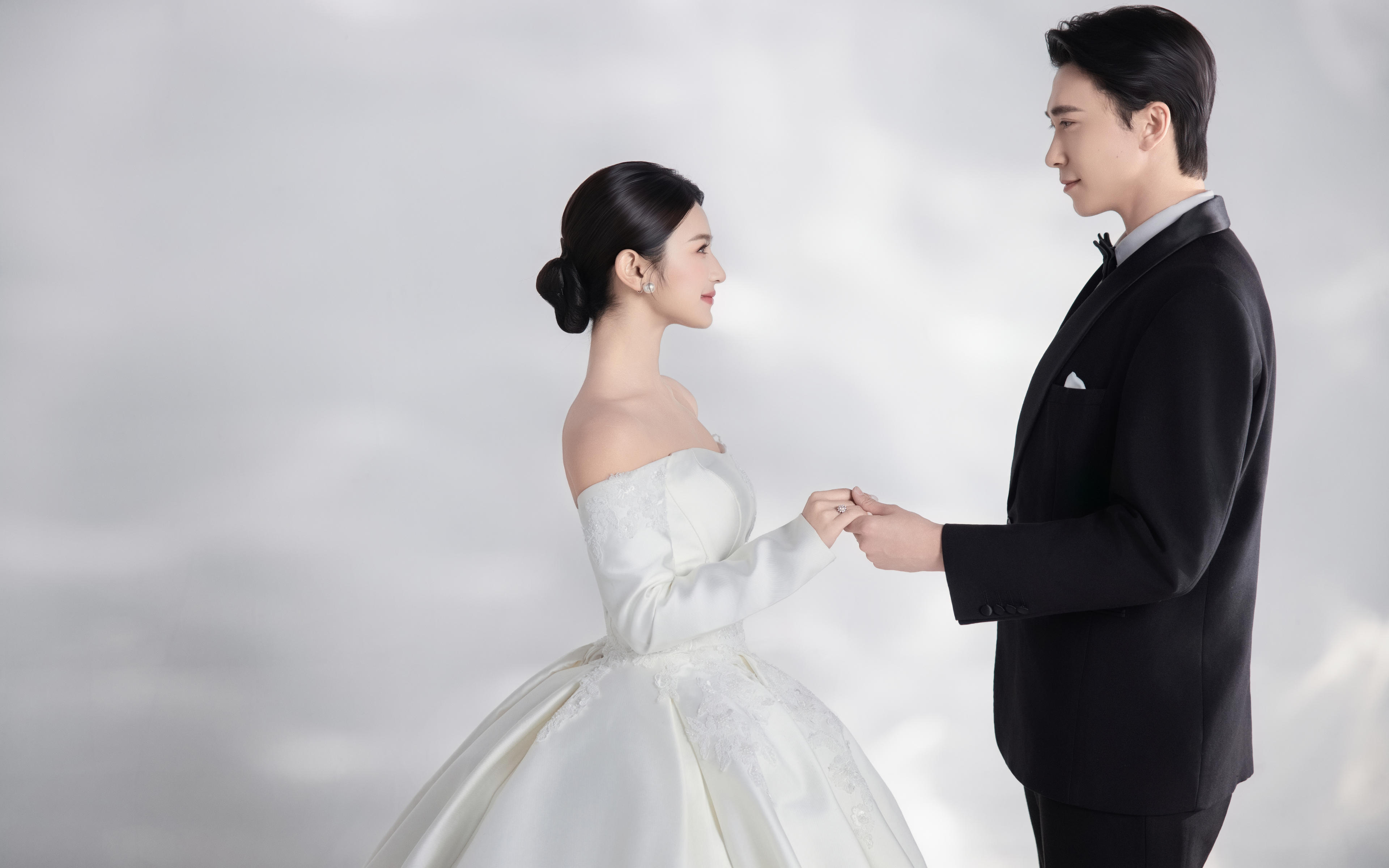 一整個(gè)視覺(jué)享受?讓光影照進(jìn)愛(ài)情的縫隙