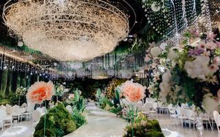 森林物语厅沉浸式水晶花艺婚礼