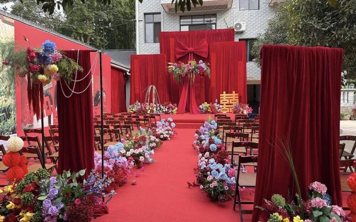 庭院中式婚禮