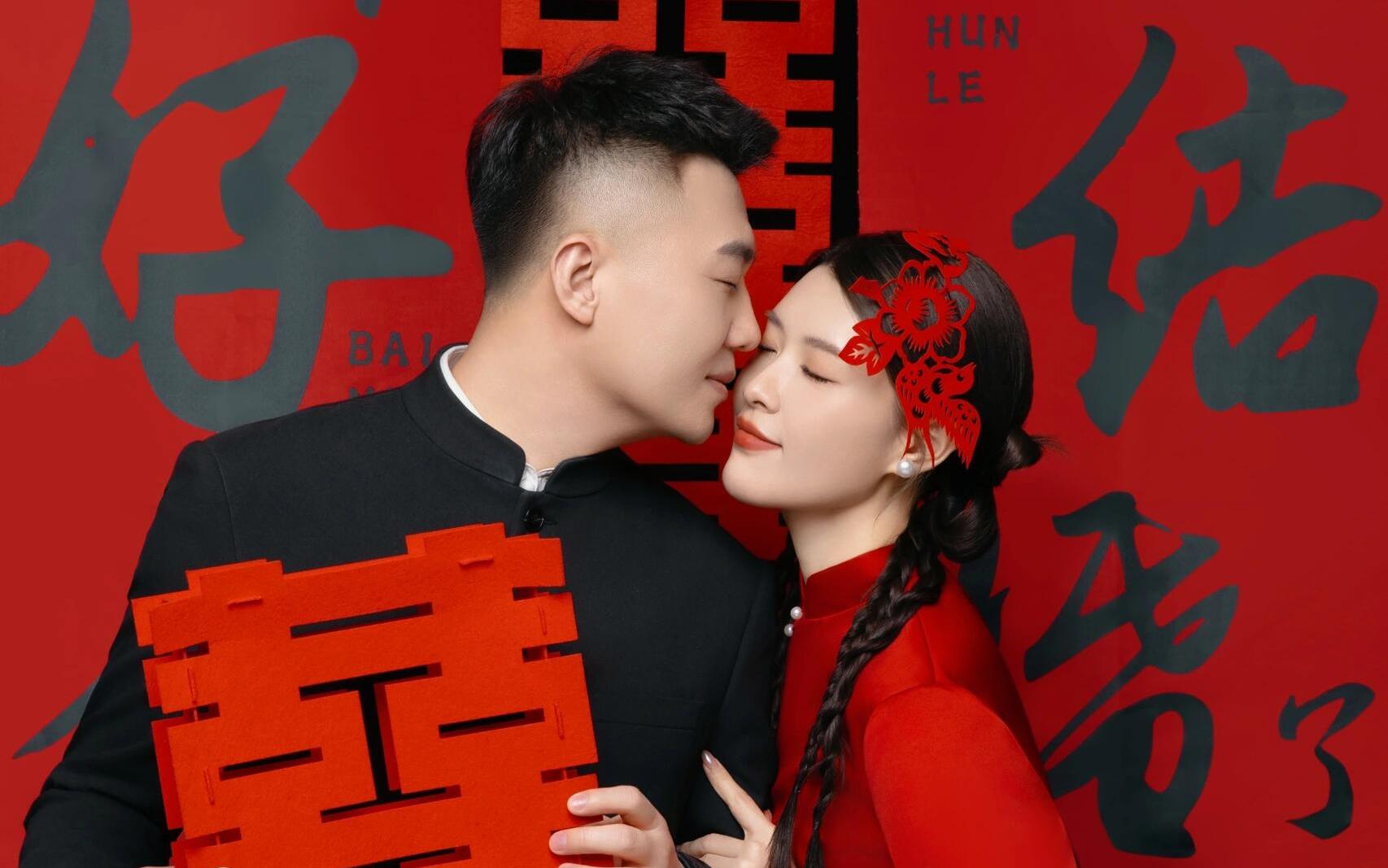 新中式婚纱照｜当剪纸艺术遇上喜服，美到窒息