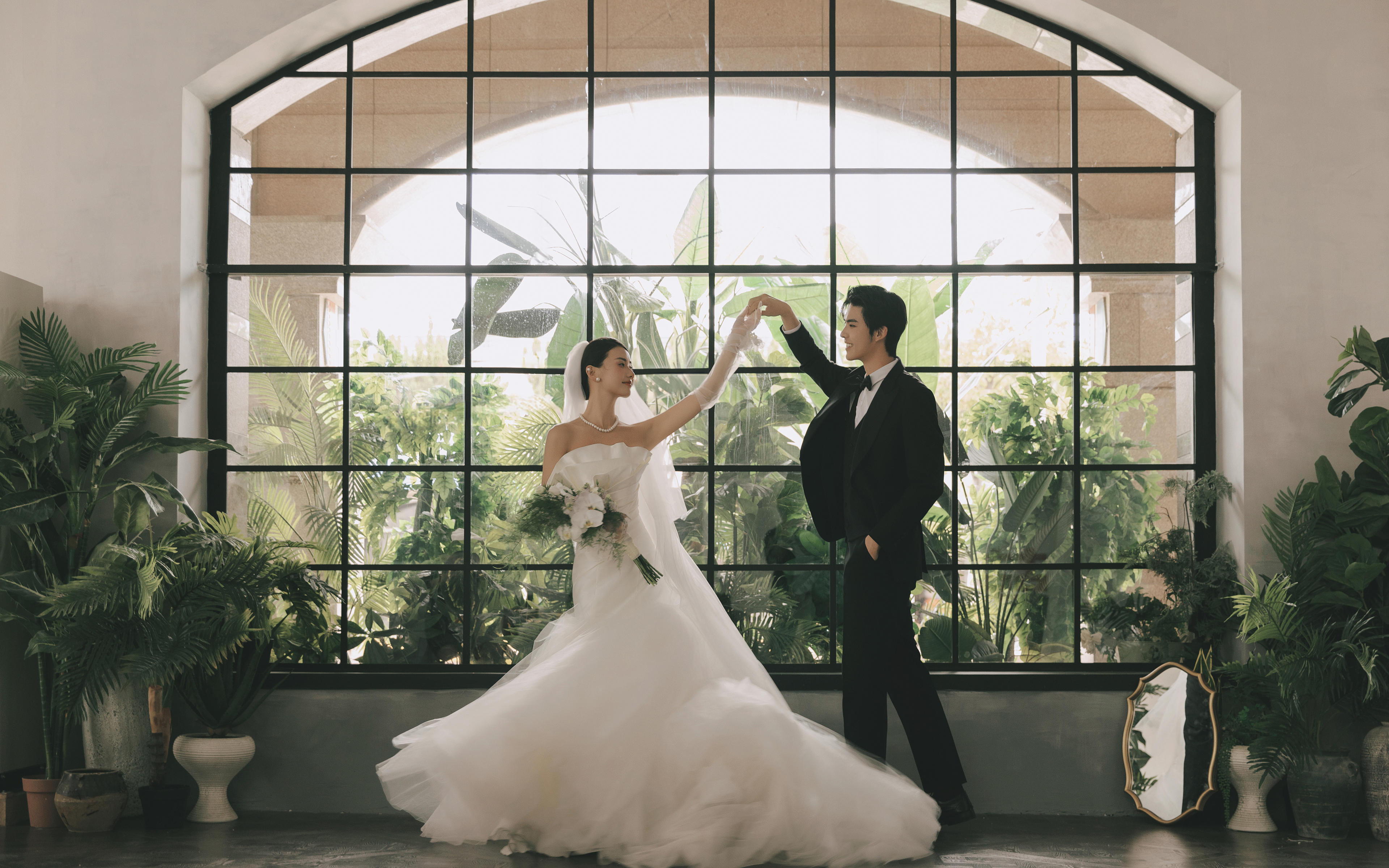 十光堇 | 将法式的浪漫优雅与婚纱照相融合