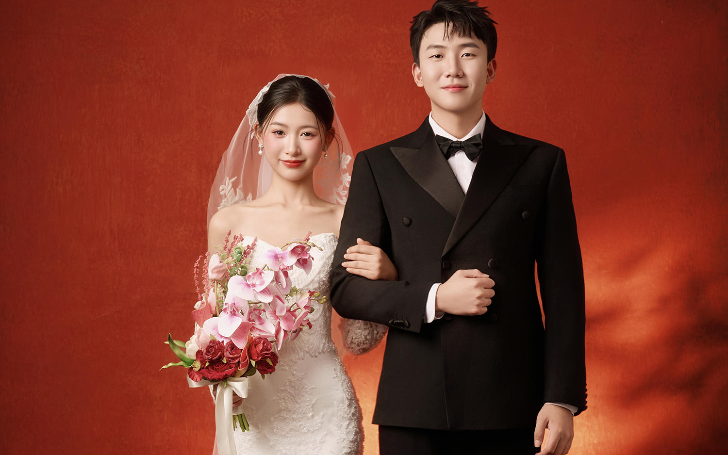 【爱意落眉间】