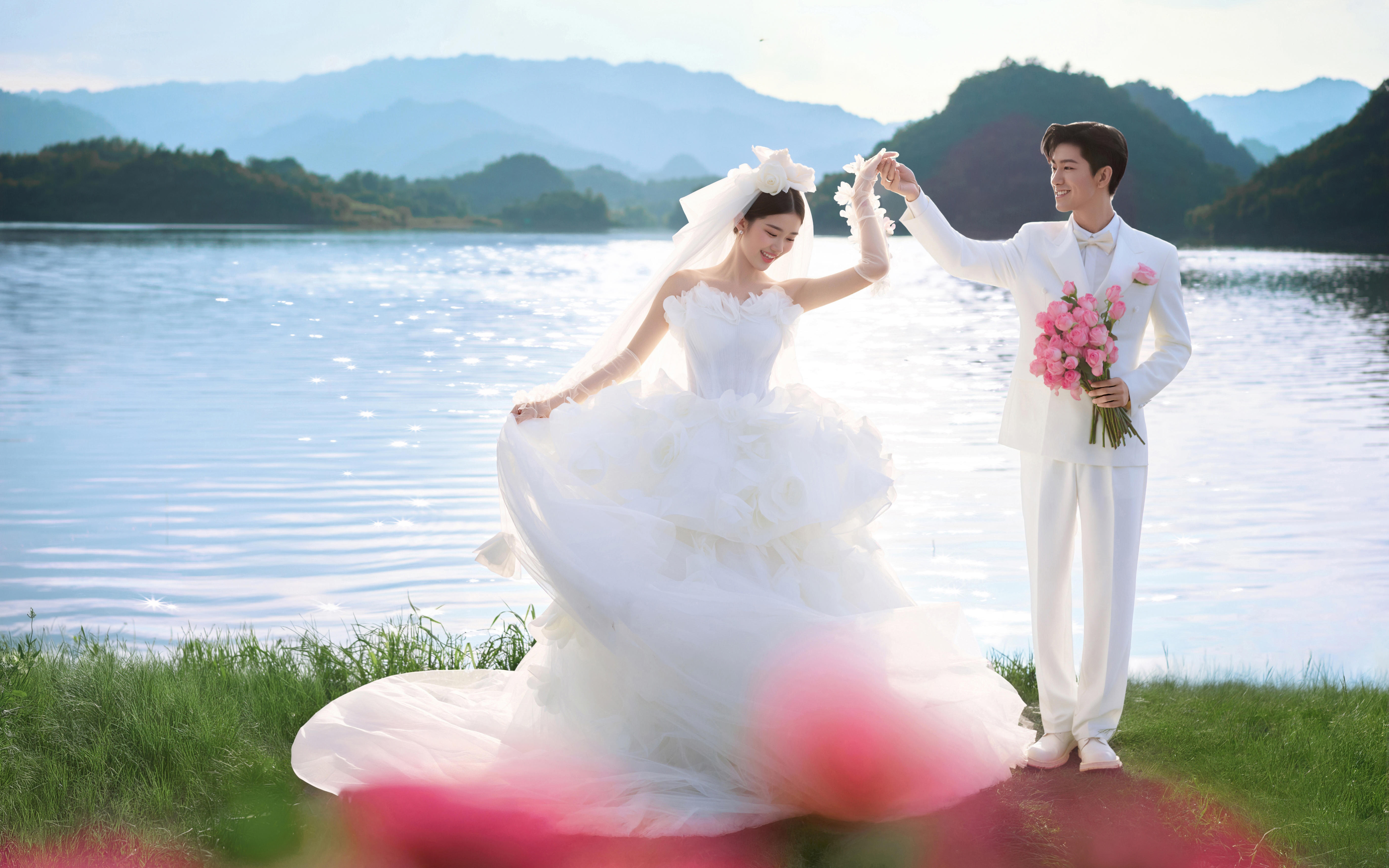 熹微晨光襯白紗，幀幀都是電影質(zhì)感的心動(dòng)瞬間