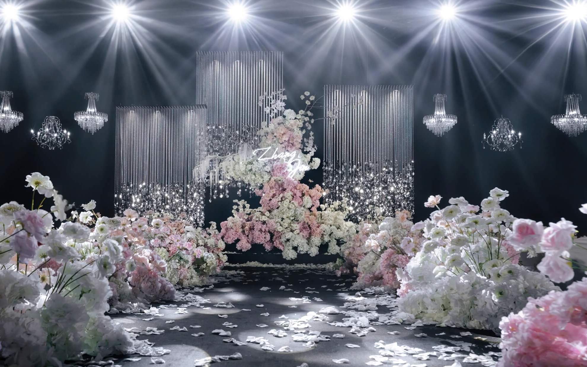 【梦幻婚庆】白粉色韩式珠帘亮片浪漫婚礼