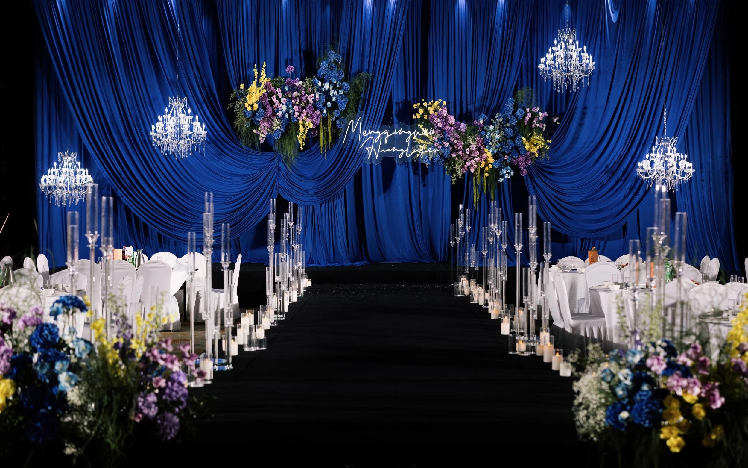 小众克莱因蓝布缦主题